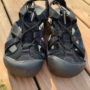 Keen Newport H2 Close Toe Water Sandal